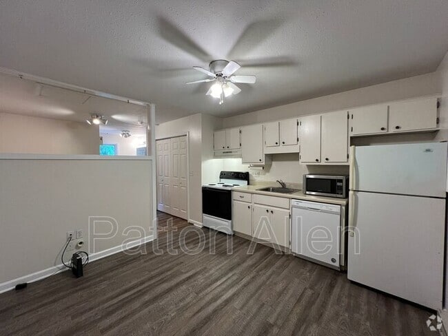 Building Photo - 145 Citadel Dr Rental