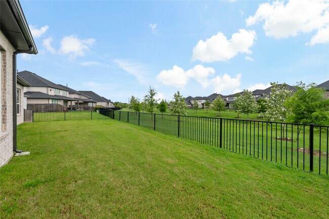 Photo - 7327 Sunny Oak Ln