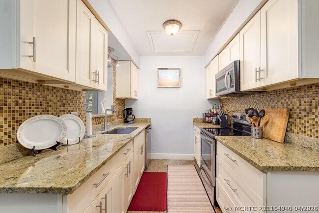 145 SE 3rd Ave