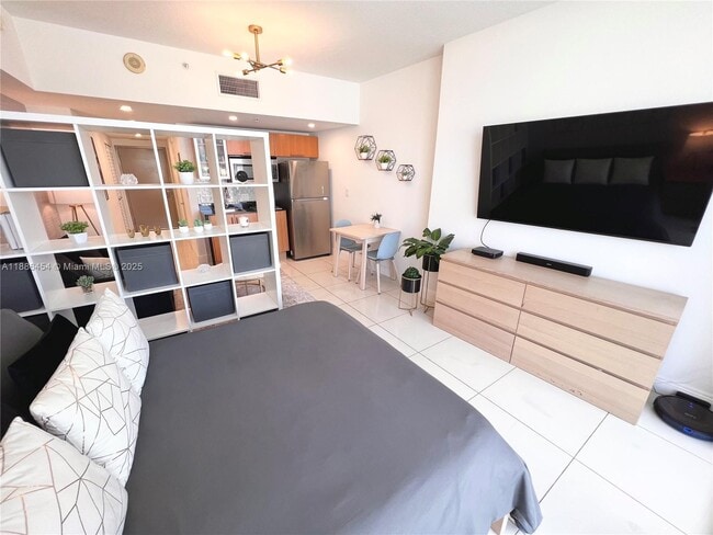 Photo - 1750 N Bayshore Dr Unit 1218