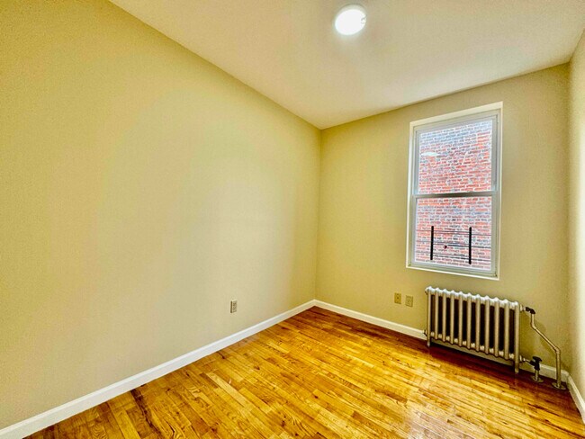 Photo - 23 E 3rd St Unit d41