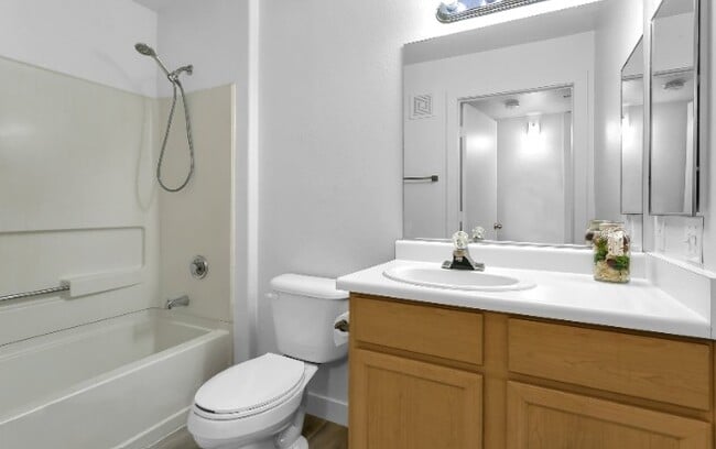 Photo - 950 Seven Hills Dr Unit Seven Hills 1016