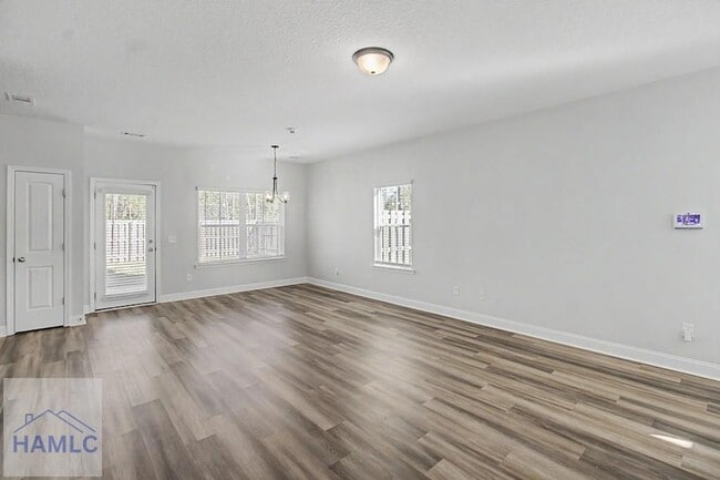 1257 Grayson Ave