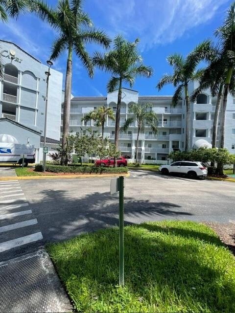 Photo - 10700 St Unit 302