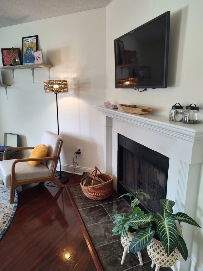 Photo - 1008 Monticello Dr