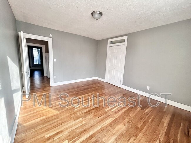 Photo - 50 Montauk Ave Unit Apt. 2