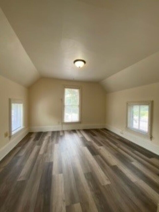 Photo - 1002 W Franklin St Unit C