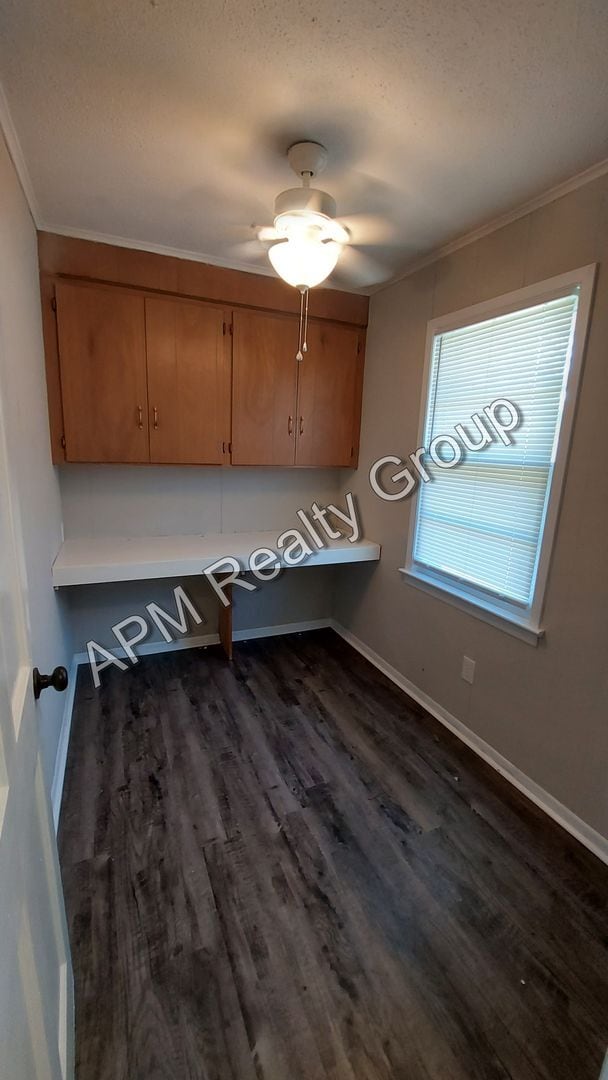 Photo - 1615 S Beltline Blvd