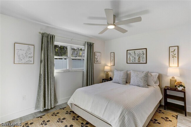 Photo - 10842 Vanderbilt Dr