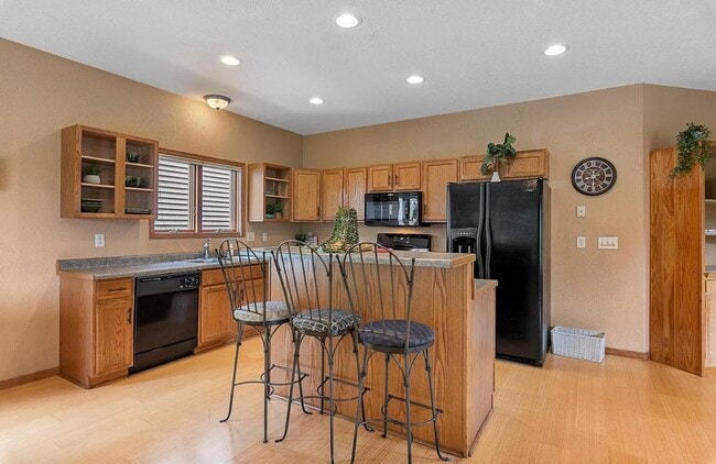 Photo - 2138 N Buffum St