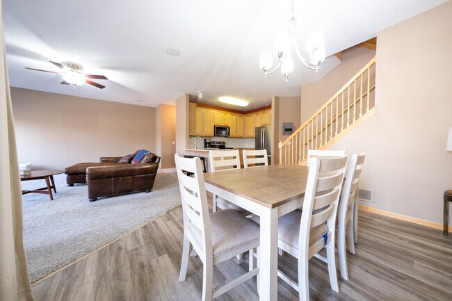 Photo - 18283 Key W Ct