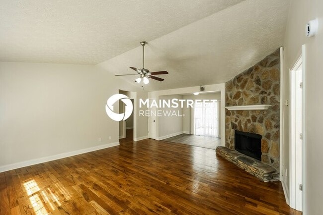 3 Bedroom Pet-Friendly Home in Stockbridge, GA with Main Street Renewal