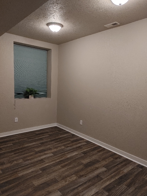 Photo - 1619 W Providence Ave