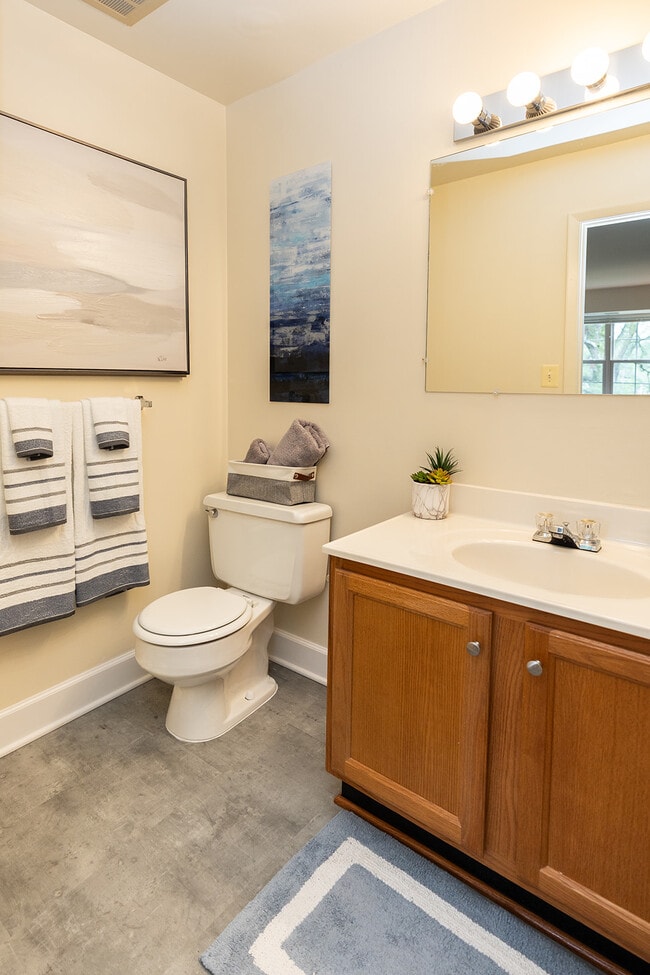 Woodridge Apartments