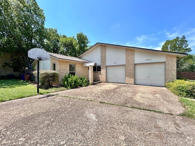 Building Photo - 6478 Hart Ln Unit A Rental