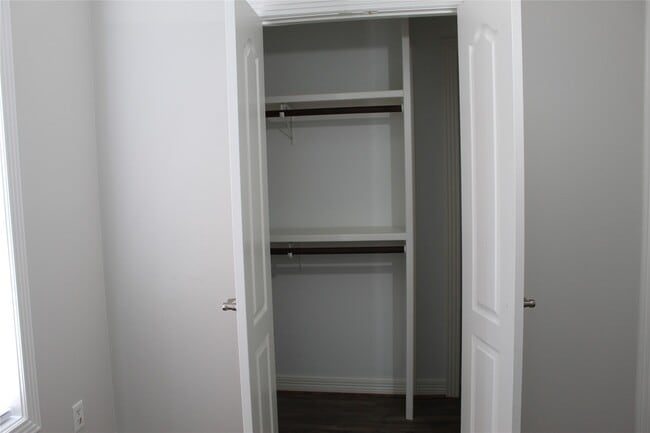 Photo - 2914 Pitzlin St