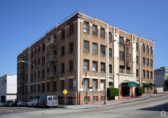 Waldorf Apartments - Waldorf Apartments