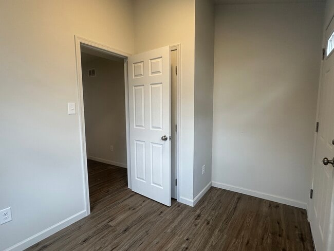 Photo - 1326 Morton Ave