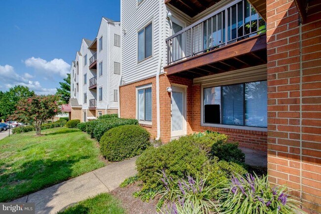 Photo - 9565 Battery Heights Blvd Apartment Unit 101