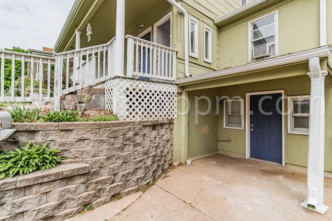 Photo - 4824 Webster St Unit 4824/4820