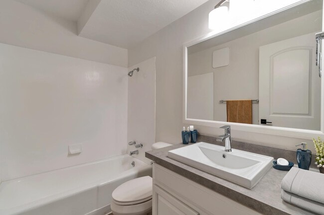 Photo - Woodside at Holladay