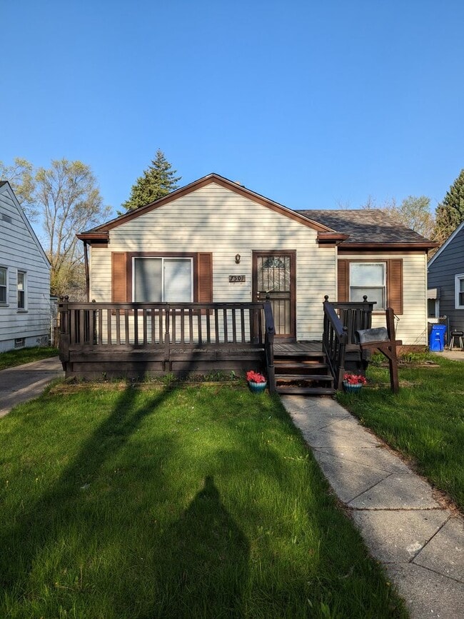 Photo - 7501 Lamphere- 3 Bed & 1 Bath FOR RENT