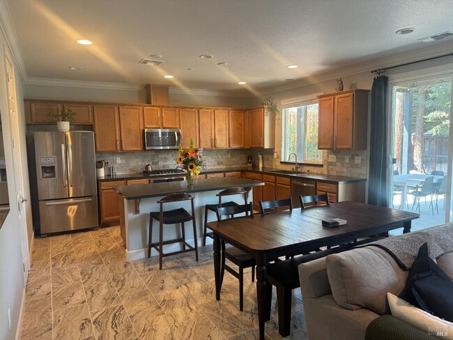 Photo - 261 Joyce Dr