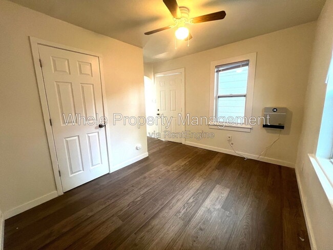 Photo - 4205 S Lincoln St