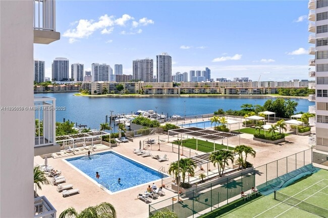 Building Photo - 18051 Biscayne Blvd Unit 202