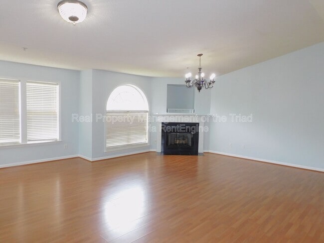 Photo - 150 James Rd Unit 3d