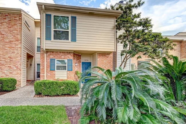 Photo - 5976 Woodway Place Ct