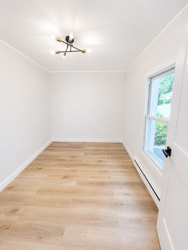 Photo - 77 Dunne Ave
