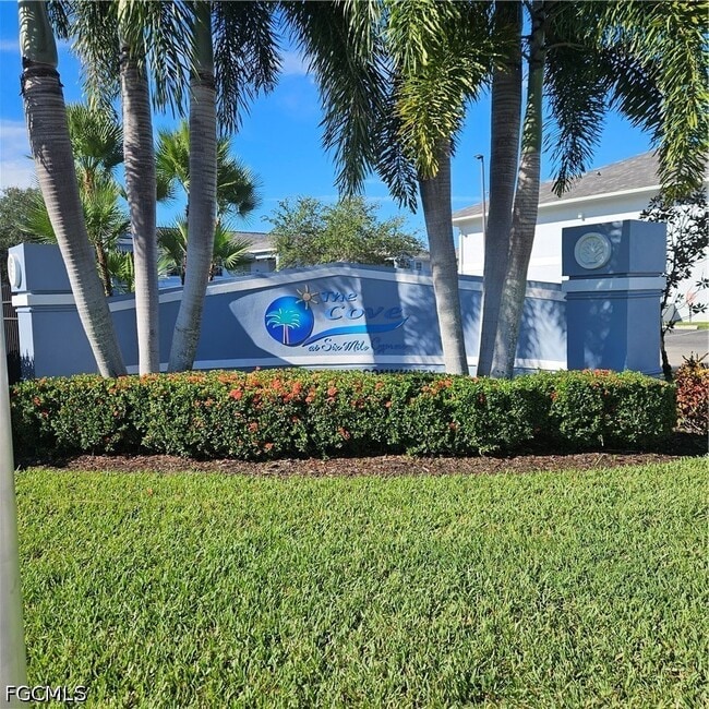 Building Photo - 8513 Bernwood Cove Loop Unit 204