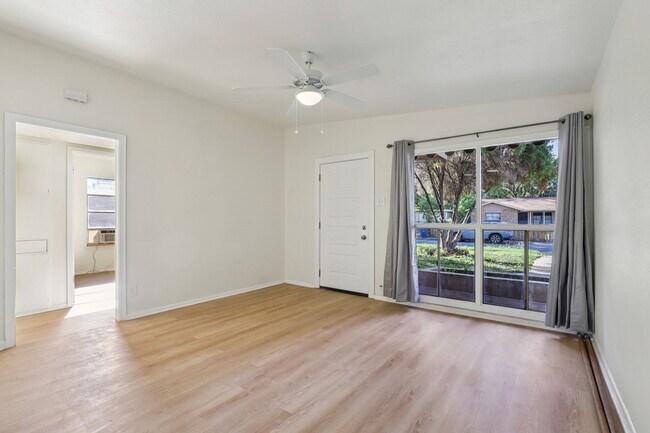 Photo - 4307 Skelton Dr