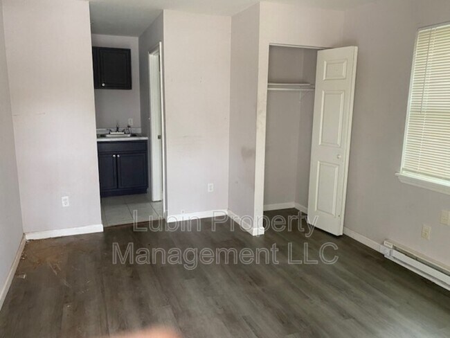 Photo - 232 Vaal Ave Unidad BACK