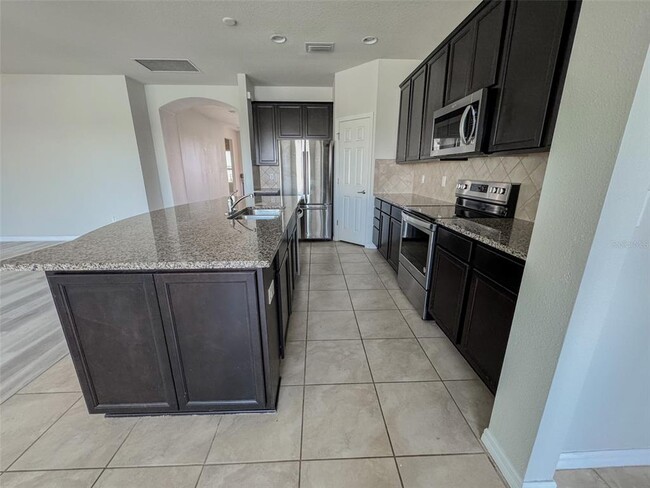 Photo - 6309 Kevesta Ave