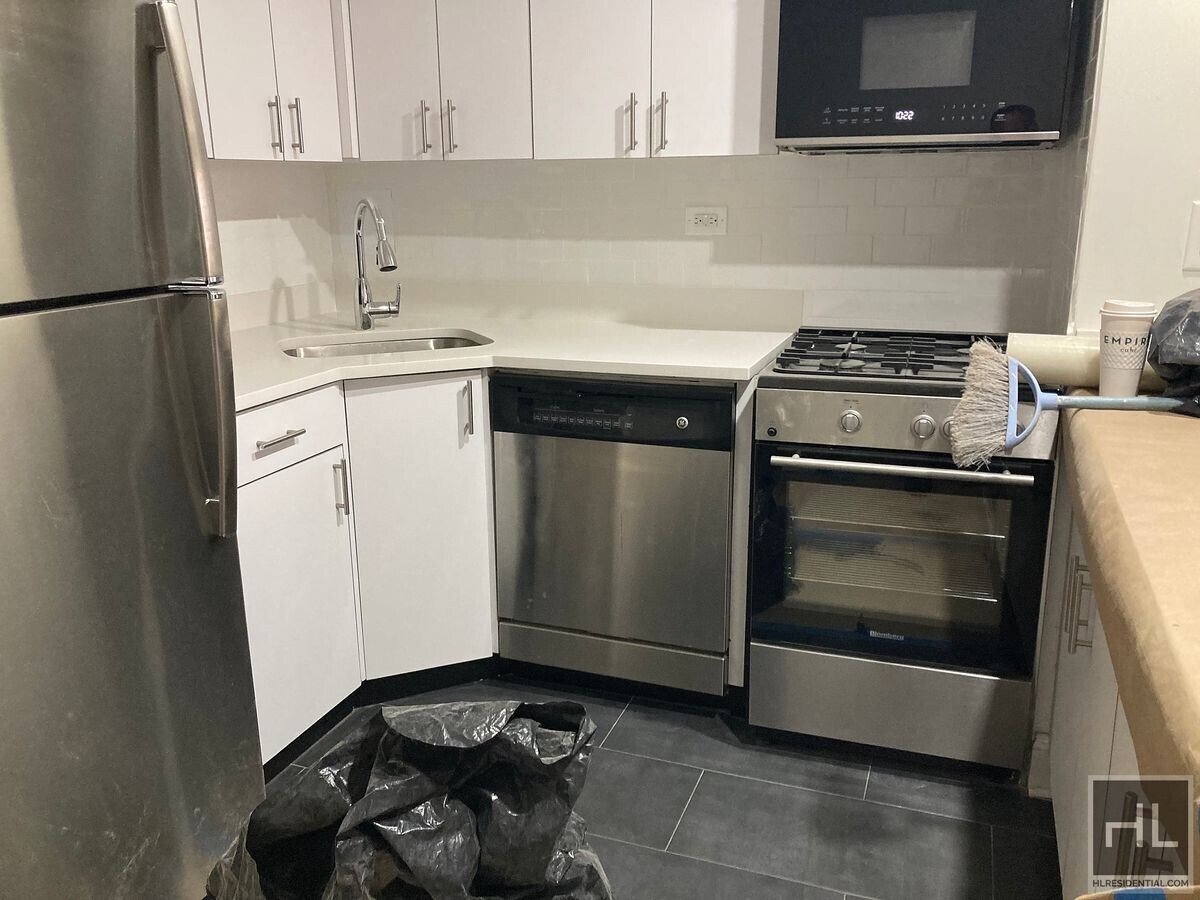 Photo - WEST 22 STREET Unit 6X