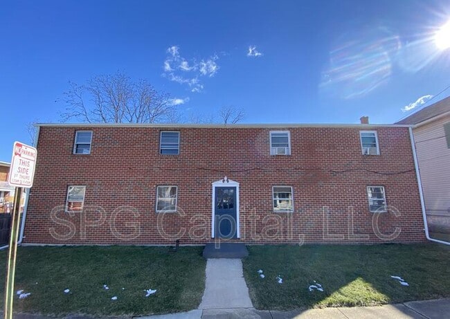 Building Photo - 615 Dallas St Unit A
