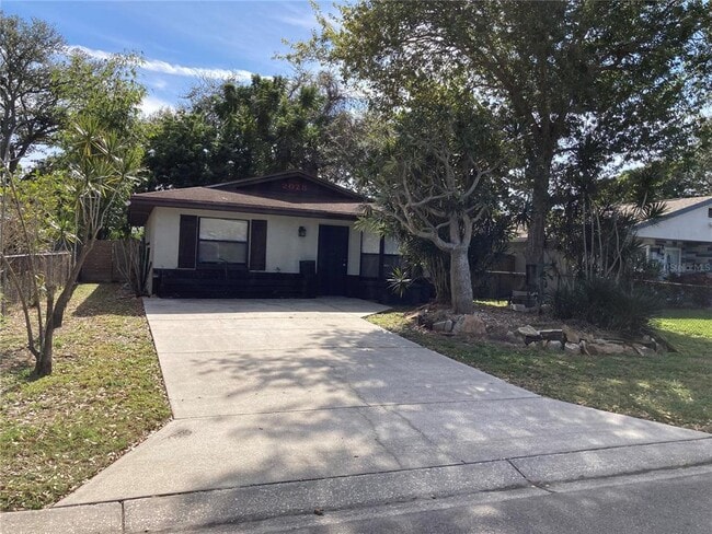 Photo - 2028 29th Ave N