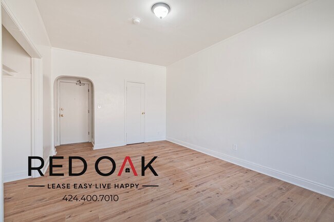 Photo - 2850 Leeward Ave Unit 410