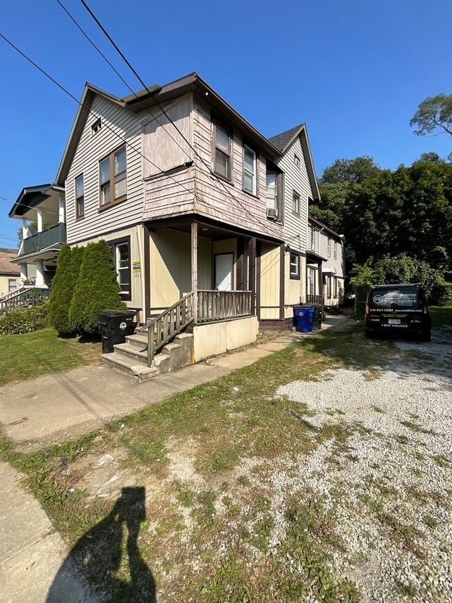 Photo - 3433 W 50th St Apartment Unit 3433 West 50th Street Down Front