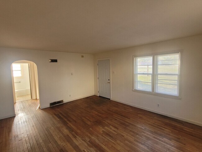 Photo - 2 Bedroom Home, Central