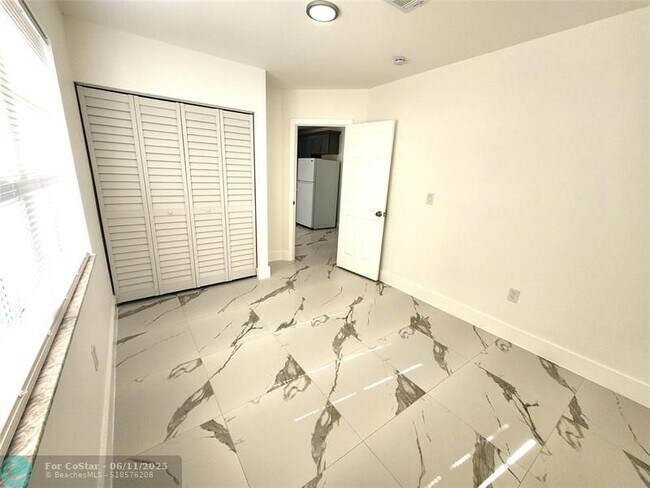 Photo - 2466 Lincoln St Unit 3