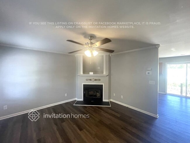 Photo - 756 Sir Raleigh Dr