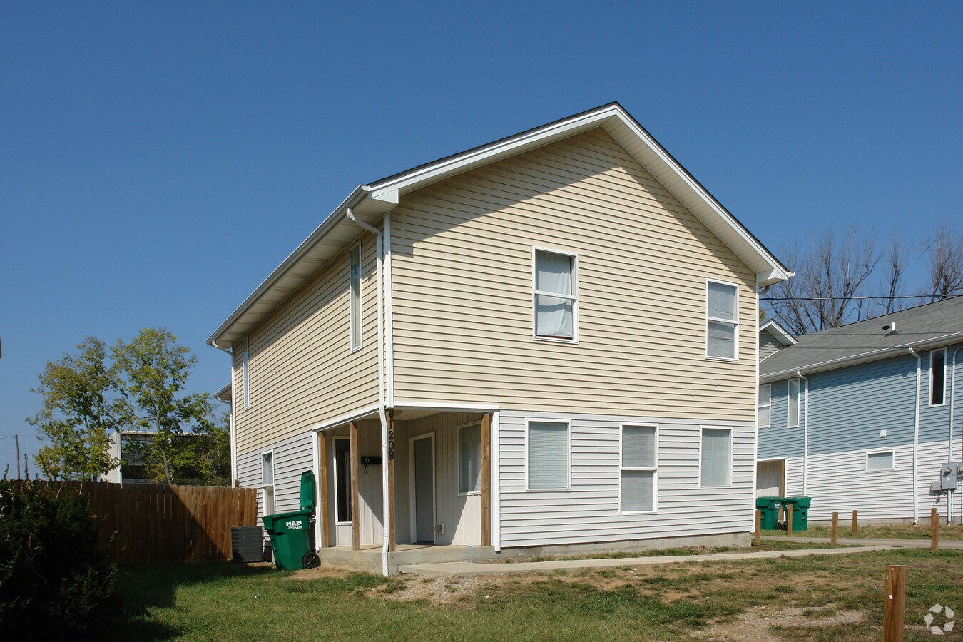 Photo - 1209 Crescent Ave