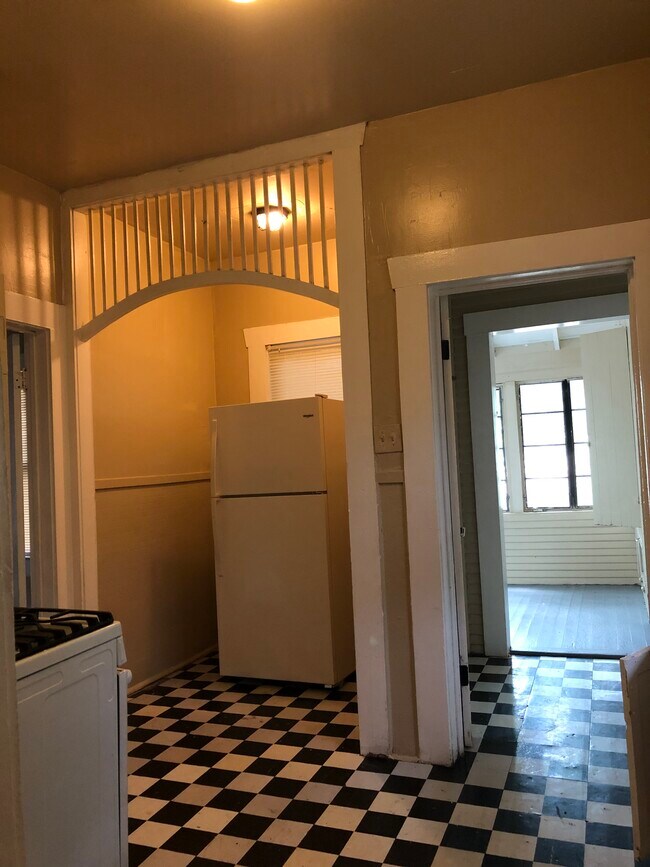 Photo - 314 Taft Blvd