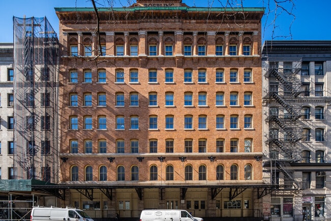 Vista exterior del edificio: 169 Hudson St - Manhattan NY - The Roebling Building