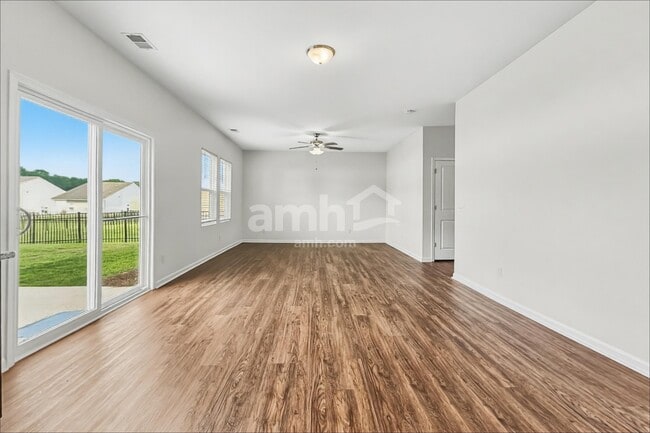 Photo - 191 Orion Way