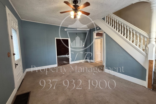 Photo - 446 W 4th St