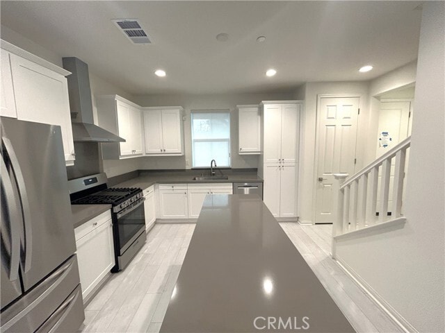 Photo - 16134 Paddock Ave